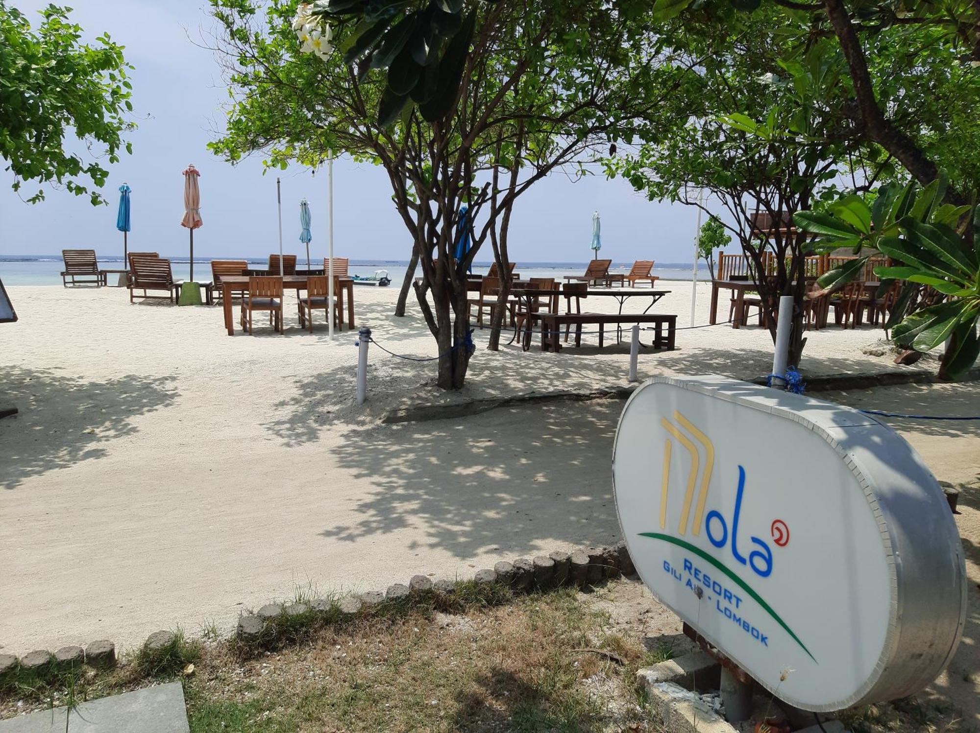 Mola2 Resort Гили-Эйр Экстерьер фото