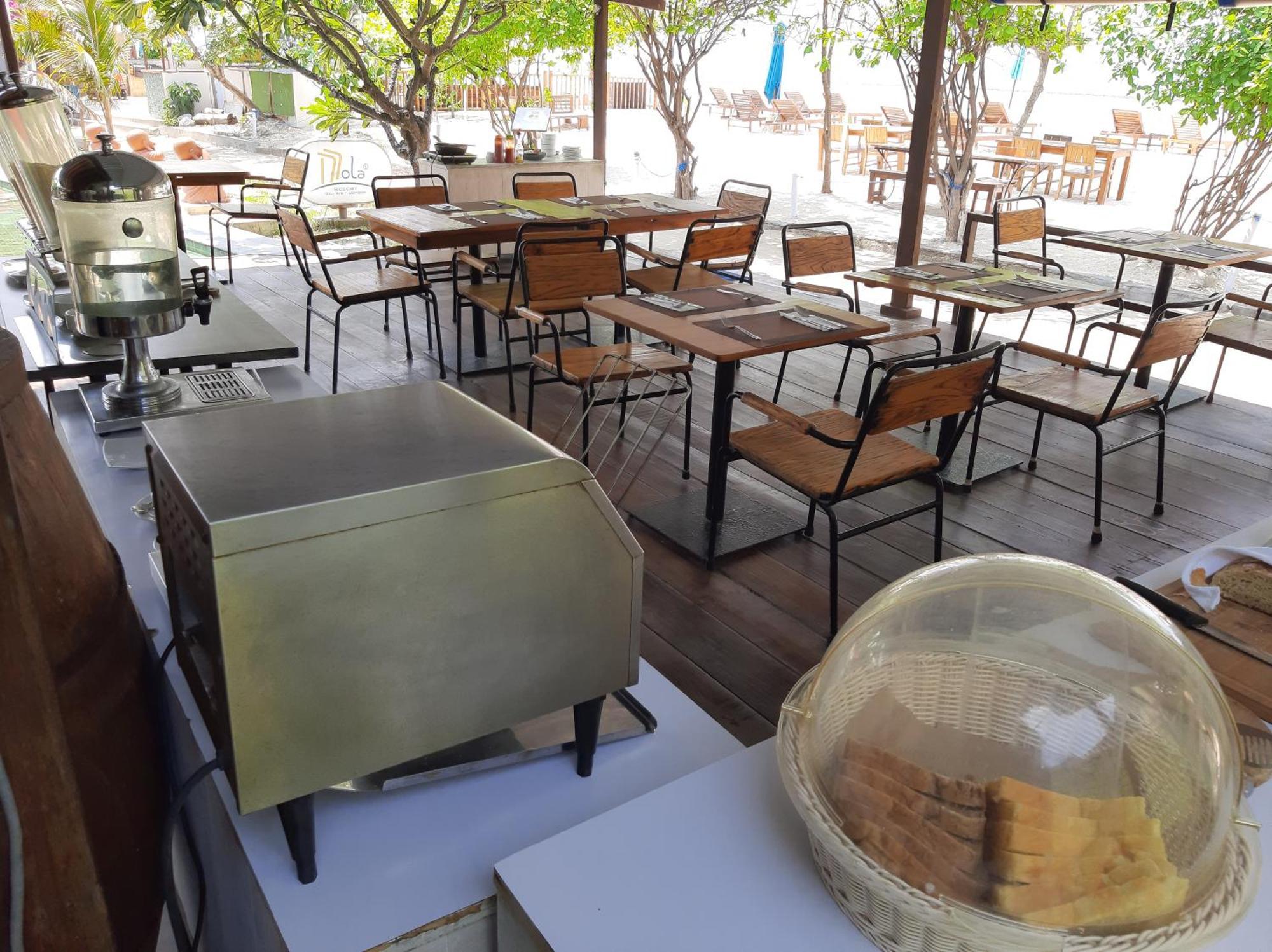 Mola2 Resort Гили-Эйр Экстерьер фото