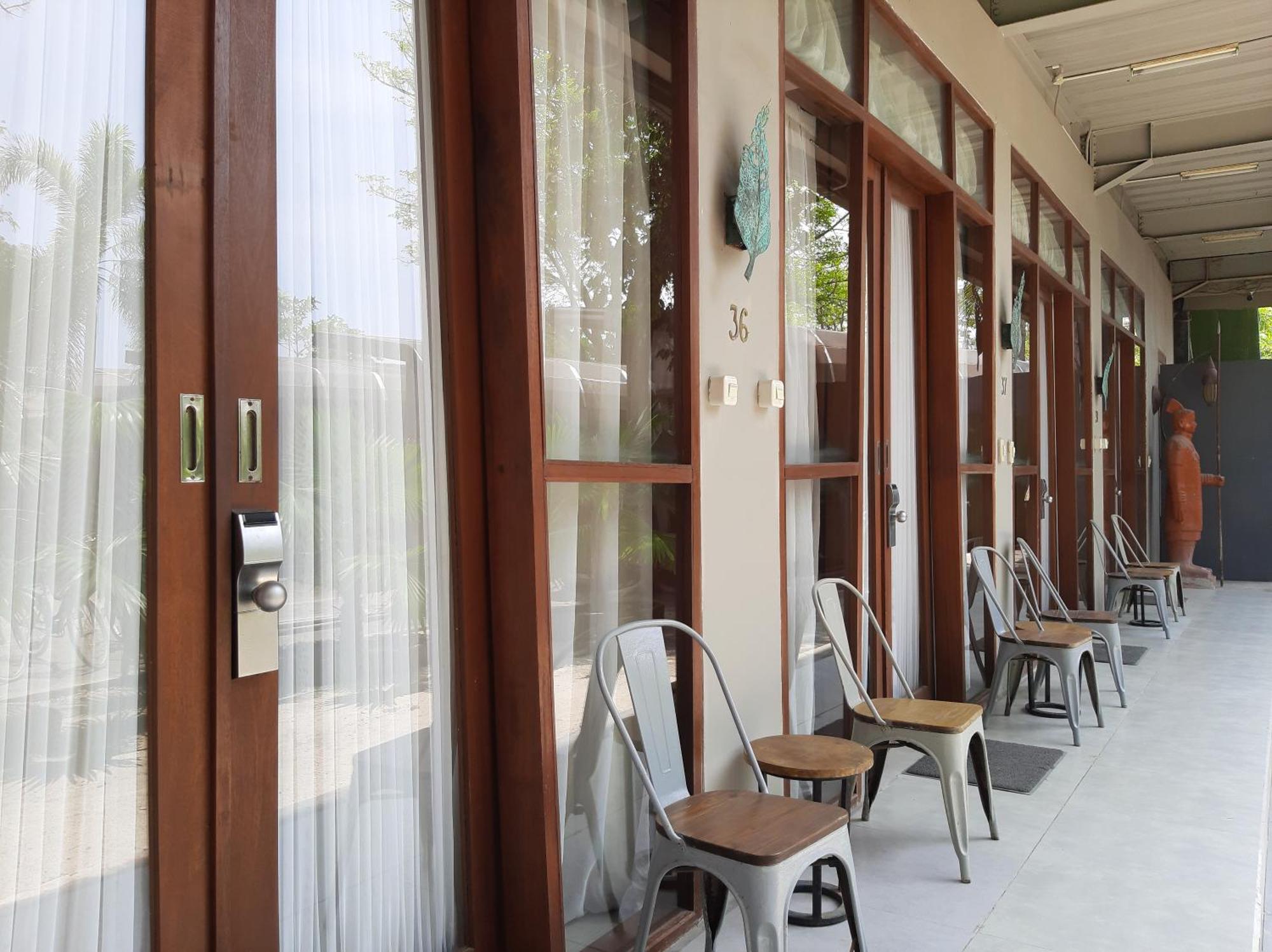 Mola2 Resort Гили-Эйр Экстерьер фото